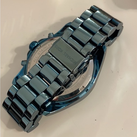 Michael Kors Bradshaw Chronograph Watch - Picture 5 of 5